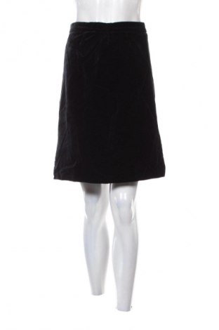 Пола Unbranded, Размер S, Цвят Черен, Цена 2,04 €