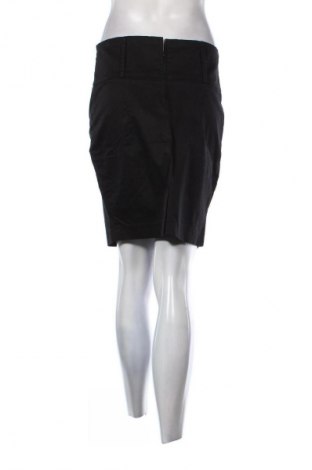 Пола Y.Yendi, Размер M, Цвят Черен, Цена 2,04 €