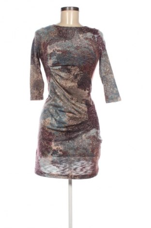 Sukienka Andrews, Rozmiar S, Kolor Kolorowy, Cena 24,11 zł