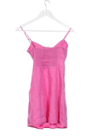 Kleid Bershka, Größe XS, Farbe Rosa, Preis 5,99 €