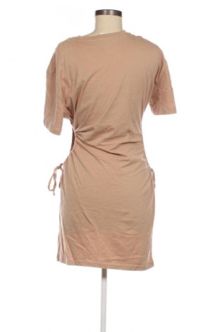 Sukienka Bershka, Rozmiar S, Kolor Beżowy, Cena 24,99 zł