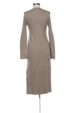 Рокля Calvin Klein Jeans, Размер XS, Цвят Бежов, Цена 27,60 €