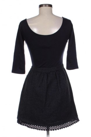 Sukienka Campus, Rozmiar S, Kolor Niebieski, Cena 22,47 zł