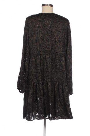 Kleid Comma,, Größe L, Farbe Schwarz, Preis 22,99 €