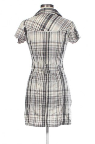 Kleid Cream, Größe S, Farbe Mehrfarbig, Preis 18,99 €