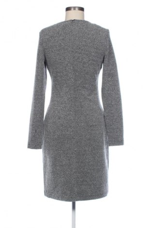 Рокля Edc By Esprit, Размер M, Цвят Многоцветен, Цена 11,20 €