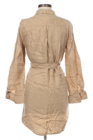 Рокля Edited, Размер M, Цвят Бежов, Цена 10,80 €