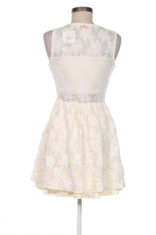 Ruha Fb Sister, Méret S, Szín Ekrü
, Ár 2 719 Ft