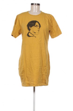 Ruha Fisherfield, Méret L, Szín Narancssárga
, Ár 1 759 Ft