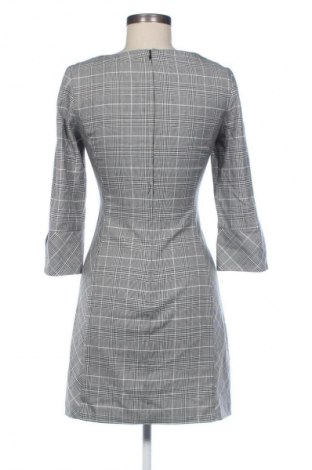 Šaty  H&M, Velikost XS, Barva Vícebarevné, Cena  366,00 Kč