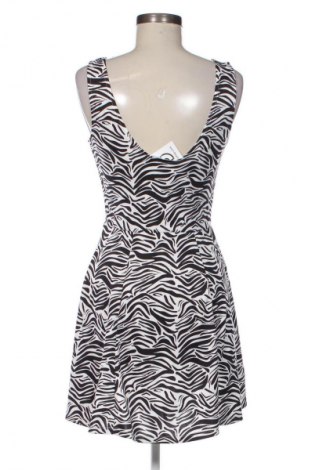 Šaty  H&M, Velikost M, Barva Vícebarevné, Cena  200,00 Kč