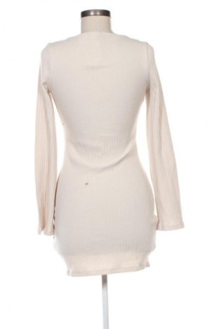 Рокля H&M, Размер M, Цвят Бежов, Цена 3,57 €