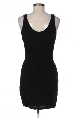 Sukienka Mango, Rozmiar M, Kolor Czarny, Cena 27,07 zł