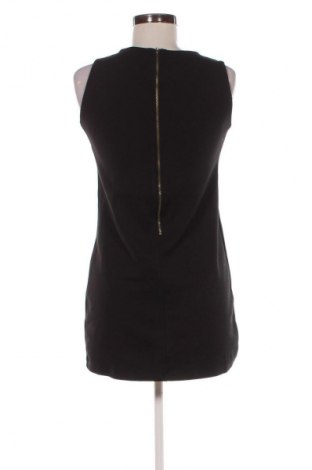 Рокля Mohito, Размер XS, Цвят Черен, Цена 3,06 €