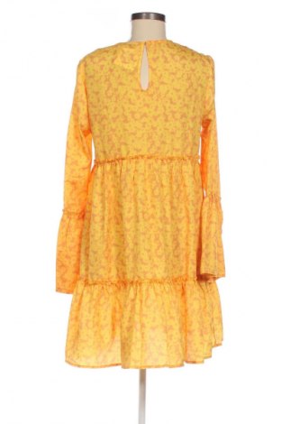 Ruha NA-KD, Méret M, Szín Sokszínű, Ár 5 519 Ft