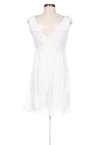 Рокля Naf Naf, Размер XS, Цвят Бял, Цена 6,64 €