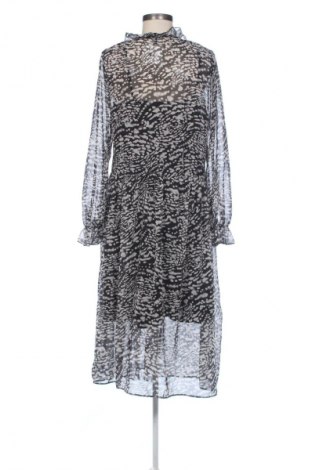 Рокля New Look, Размер L, Цвят Многоцветен, Цена 10,22 €