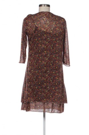 Ruha Outfit, Méret M, Szín Sokszínű, Ár 669 Ft