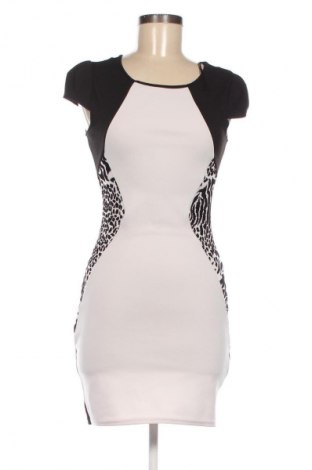 Sukienka Quiz, Rozmiar M, Kolor Czarny, Cena 24,14 zł