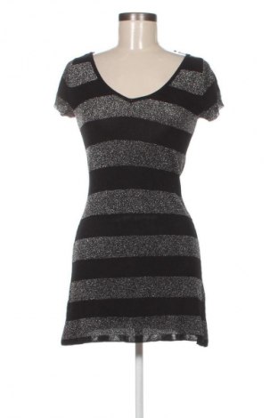 Ruha Review, Méret M, Szín Sokszínű, Ár 3 189 Ft