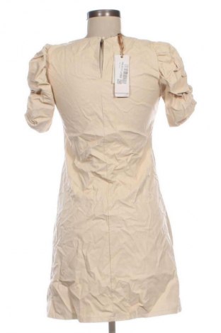 Рокля Rinascimento, Размер S, Цвят Екрю, Цена 33,23 €