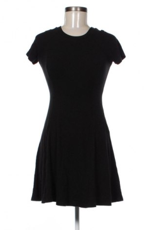 Ruha Sinsay, Méret M, Szín Fekete, Ár 1 689 Ft