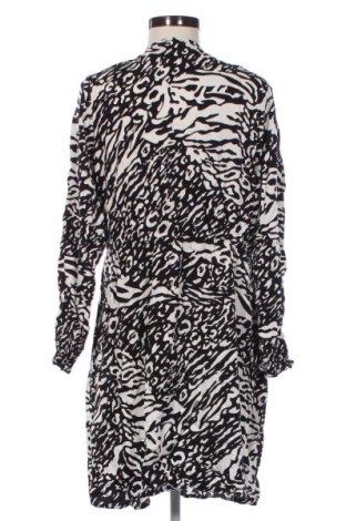 Kleid Supertrash, Größe L, Farbe Mehrfarbig, Preis 1,99 €