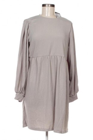 Kleid Trendyol, Größe L, Farbe Grau, Preis 12,99 €