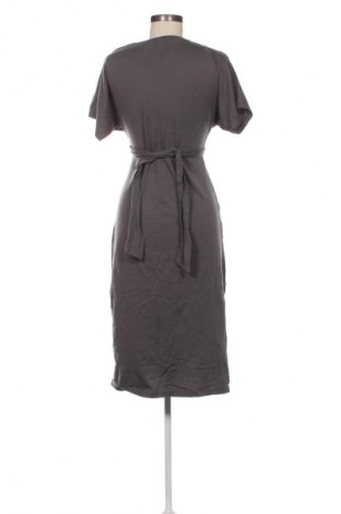 Rochie Trendyol, Mărime M, Culoare Gri, Preț 51,99 Lei