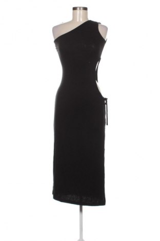 Ruha Trendyol, Méret L, Szín Fekete, Ár 3 939 Ft