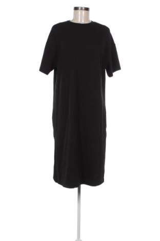 Ruha Unbranded, Méret M, Szín Fekete, Ár 3 124 Ft