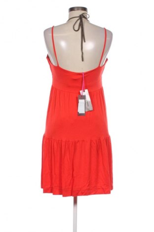 Ruha Unbranded, Méret M, Szín Piros, Ár 3 889 Ft