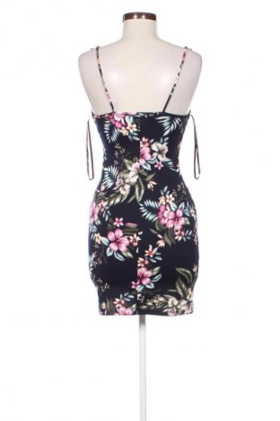 Ruha Unbranded, Méret M, Szín Sokszínű, Ár 2 749 Ft