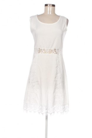 Ruha Unbranded, Méret L, Szín Fehér, Ár 3 079 Ft