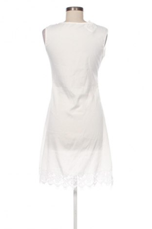 Ruha Unbranded, Méret L, Szín Fehér, Ár 3 079 Ft