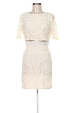 Kleid VILA, Größe S, Farbe Ecru, Preis 9,34 €