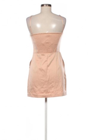 Ruha VILA, Méret S, Szín Bézs, Ár 7 000 Ft