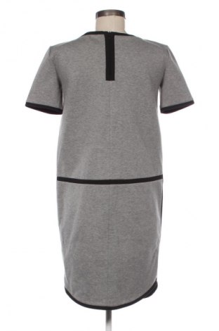 Šaty  Weekend Max Mara, Veľkosť M, Farba Sivá, Cena  68,95 €