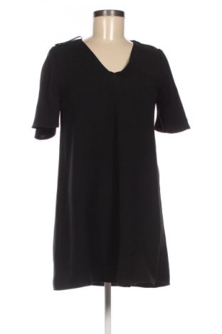 Sukienka Zara Trafaluc, Rozmiar XS, Kolor Czarny, Cena 28,99 zł