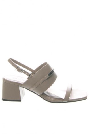 Szandálok Calvin Klein, Méret 37, Szín Bézs, Ár 47 149 Ft, #133210974