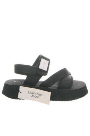 Сандали Calvin Klein Jeans, Размер 38, Цвят Черен, Цена 86,91 €, #133208909