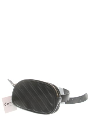 Ľadvinka  Bershka, Farba Čierna, Cena  13,00 €, #137619800