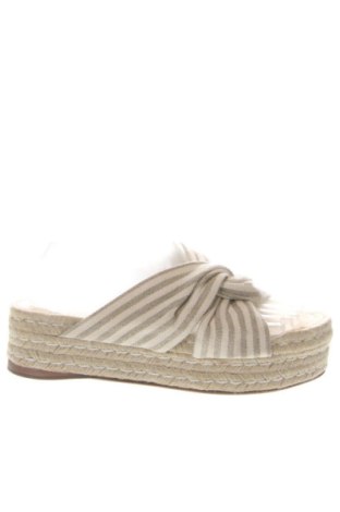 Чехли Bershka, Размер 38, Цвят Многоцветен, Цена 25,15 €, #137604032
