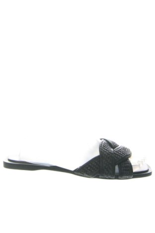 Чехли H&M, Размер 39, Цвят Черен, Цена 26,86 €, #137593161