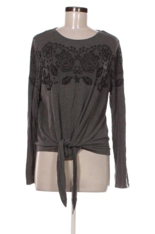 Damen Shirt Desigual, Größe XL, Farbe Grau, Preis 38,03 €, #137614292