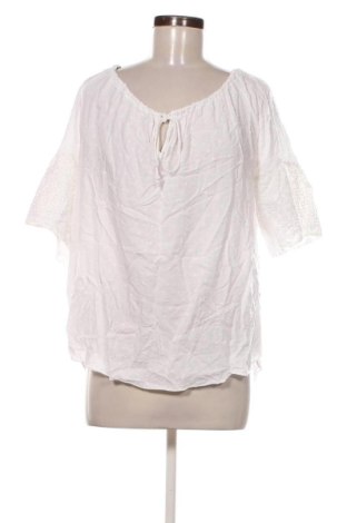 Bluză de femei NEW COLLECTION, Mărime XL, Culoare Alb, Preț 109,11 Lei, #137614700