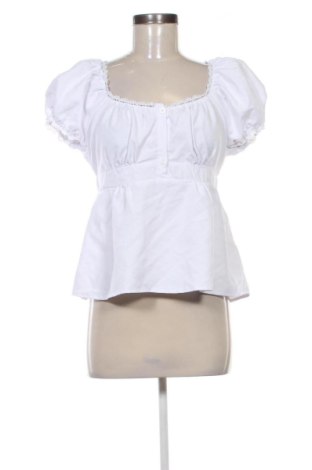 Дамска блуза SHEIN, Размер M, Цвят Бял, Цена 10,00 €, #137622585