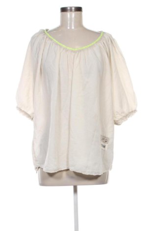 Damen Shirt Fetish, Größe 4XL, Farbe Ecru, Preis 14,00 €, #137623166