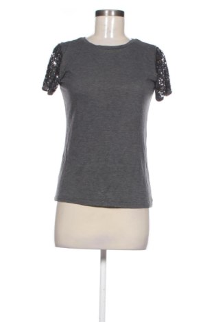 Damen Shirt United Colors Of Benetton, Größe S, Farbe Grau, Preis 24,43 €, #137629116