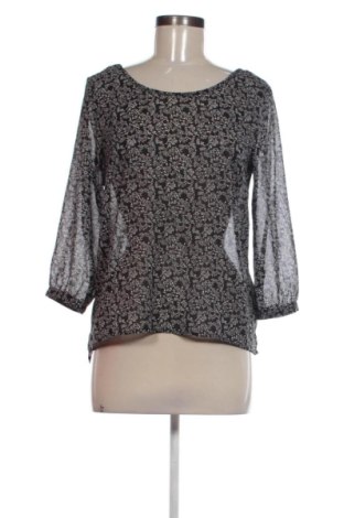 Γυναικεία μπλούζα H&M, Μέγεθος M, Χρώμα Πολύχρωμο, Τιμή 6,00 €, #137636752
